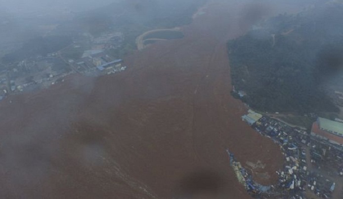 China landslide: Rescuers search for 91 people still missing